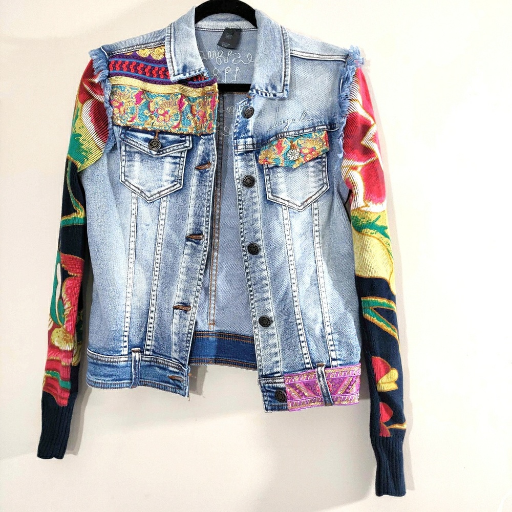 *SOLD* Desigual Sequin Embroidered Jean Jacket M